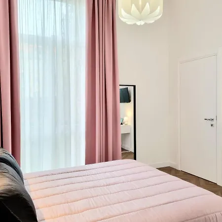Glamour Bed and breakfast *
