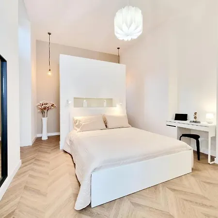Glamour Bed and breakfast